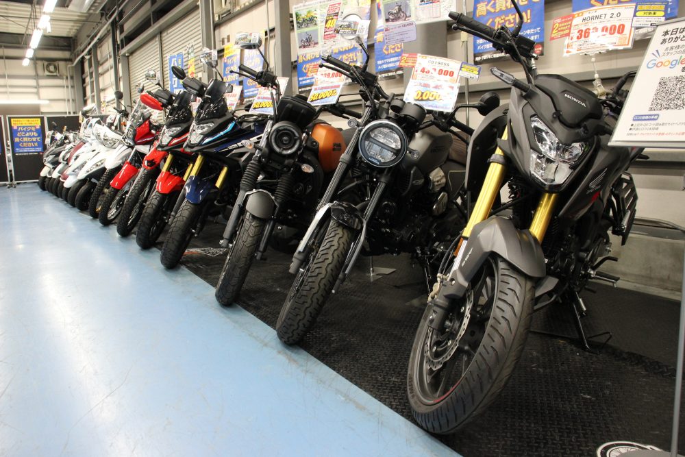 年内 納車可能！国内新車！輸入新車！店頭在庫ございます！　各バイク館よりお取り寄せ出来ます！